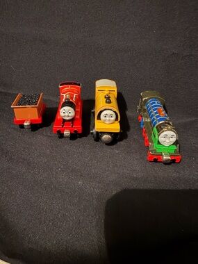 Fisher-Price Thomas & Friends Toy Train Lot James Bill Patchwork Henry Set of 4